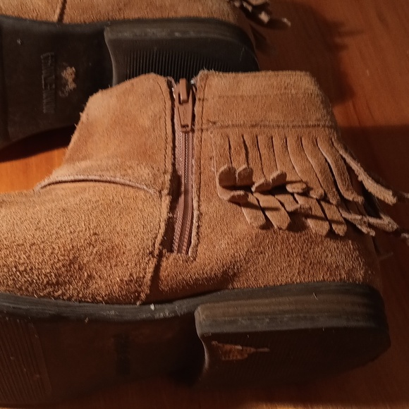 Minnetonka Brown Suede Ankle Boots Size 8 - Picture 7 of 15